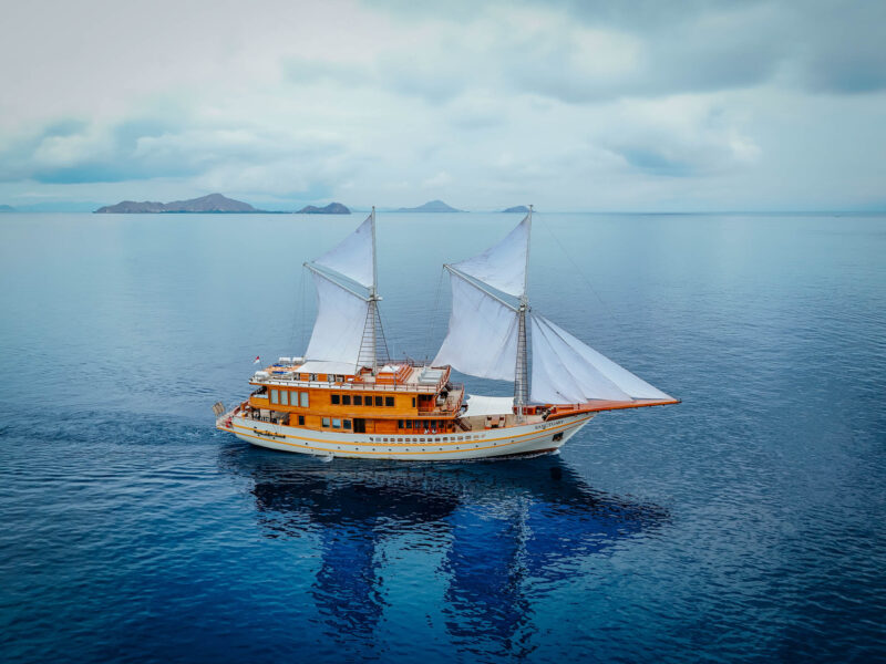 sanctuary yacht for charter